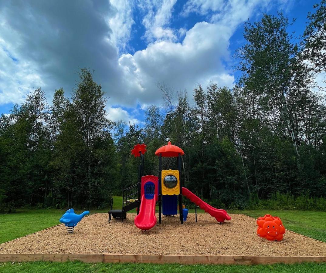 Chalets Du Domaine Yamaska Bromont Eksteriør billede